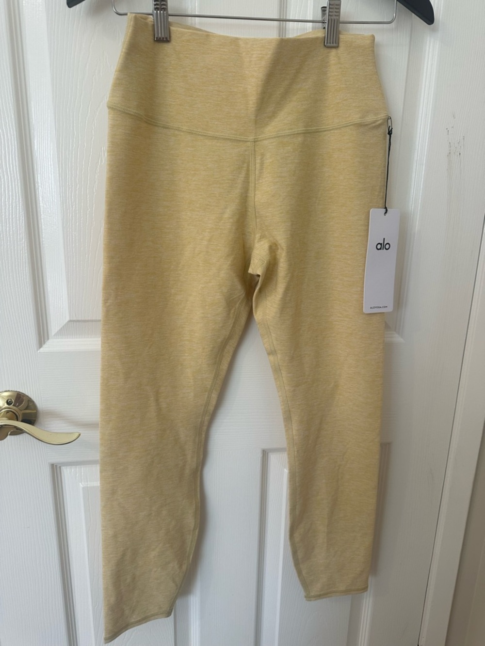 ALO Yoga Soft Yellow High-Rise Leggings